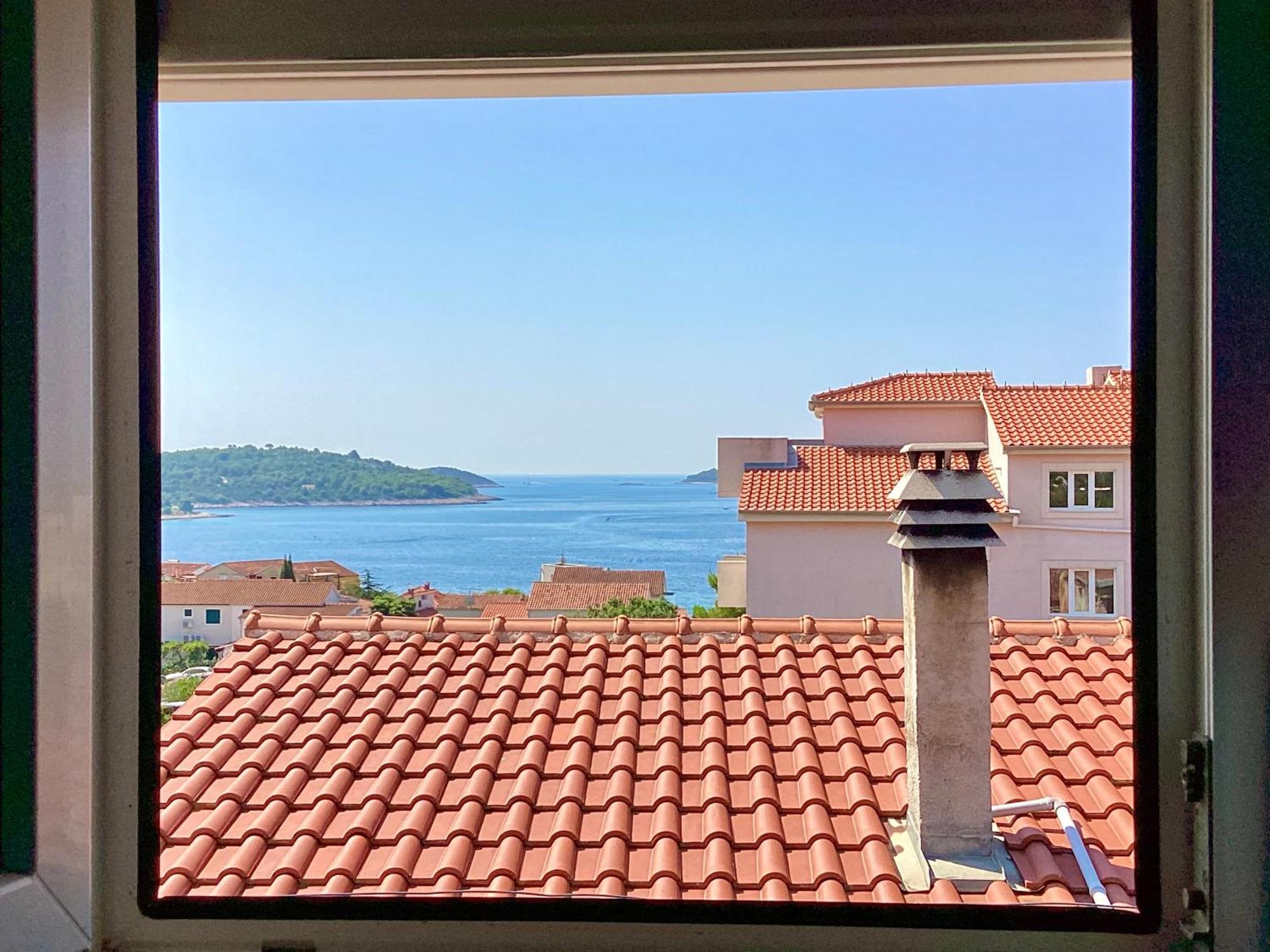Apartmani Mate Rogoznica  Rom bilde