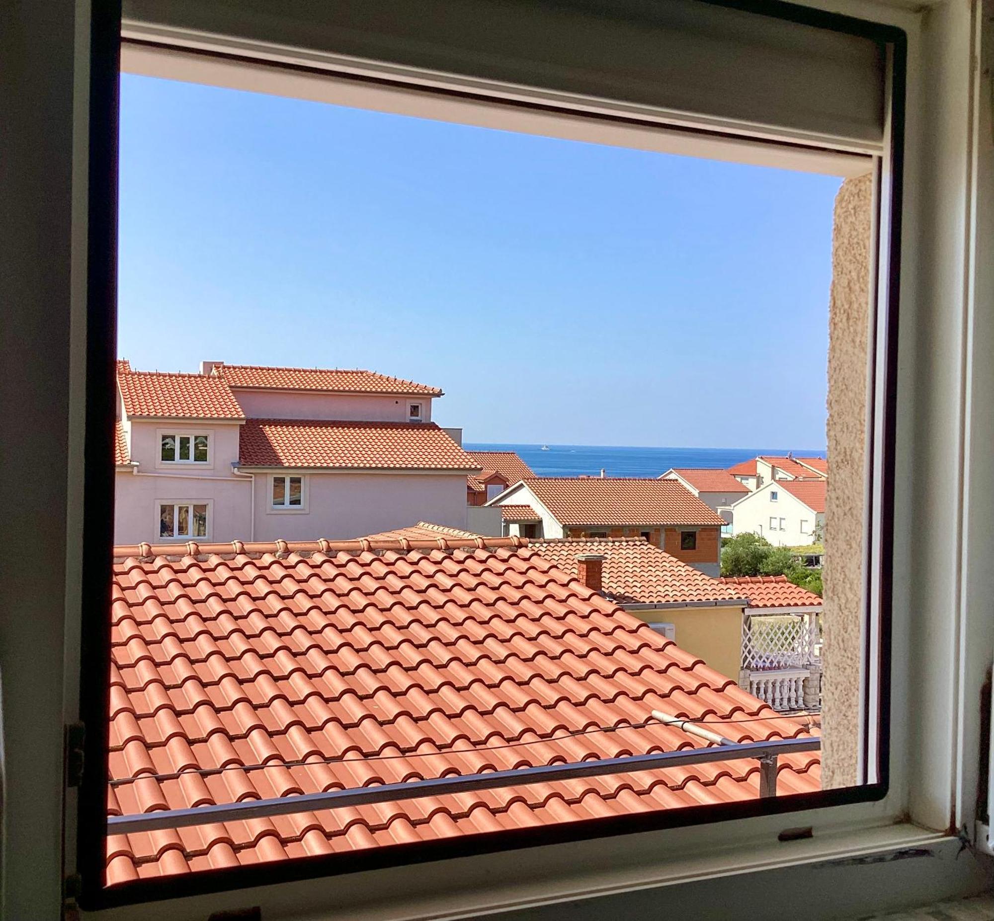 Apartmani Mate Rogoznica  Rom bilde